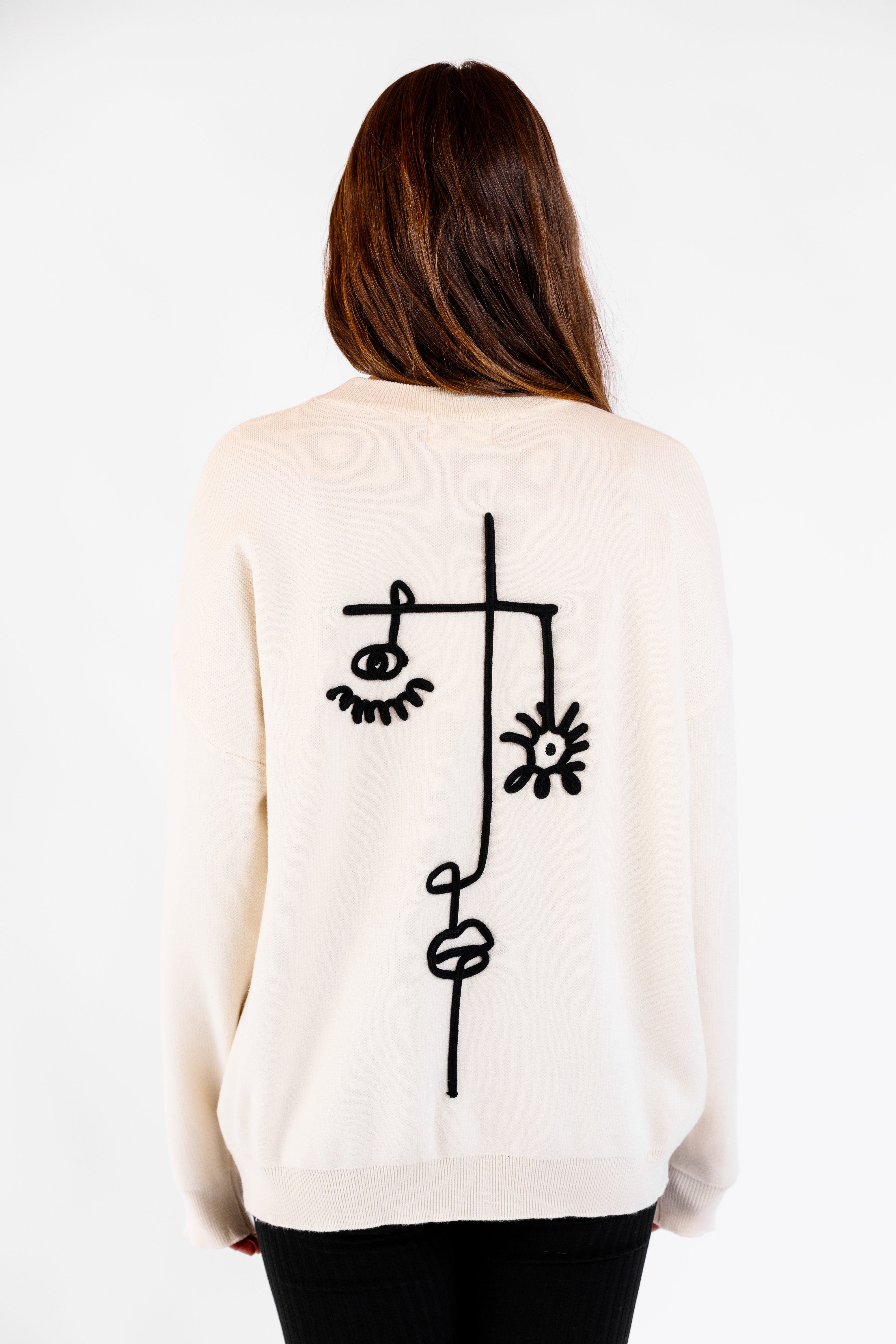 Pullover mit Stickerei Beige – Veia Fashion - Main Image