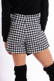 Skirt / Short - Black / White